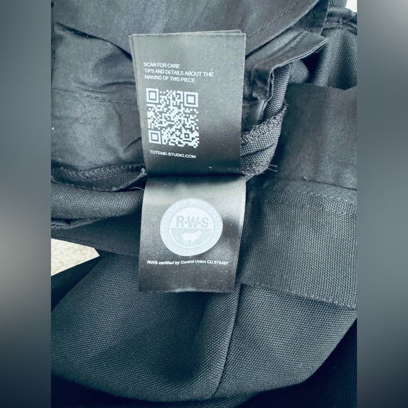 TOTEME Runway Black Barrel-Leg Trousers Eu 36 US 4 - Picture 16 of 17